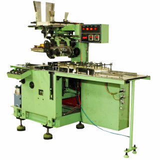CM-40 Cartoning Machine